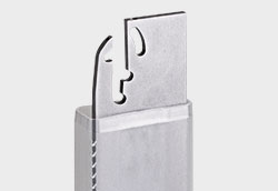 절단과 그루빙공구용 플라스틱 포장 솔루션.